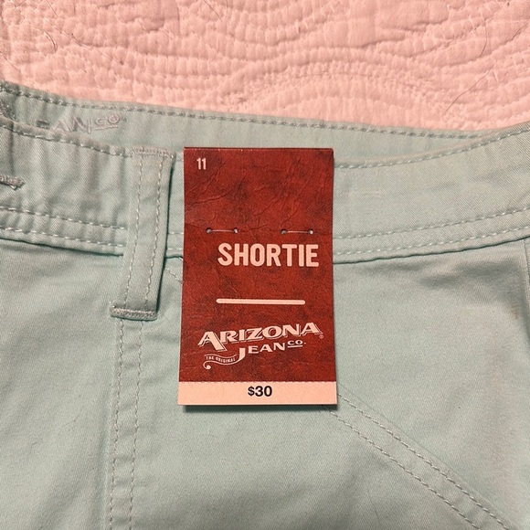 Arizona Jean Company juniors size11 Mint Green Shorts NWTs - Picture 2 of 5